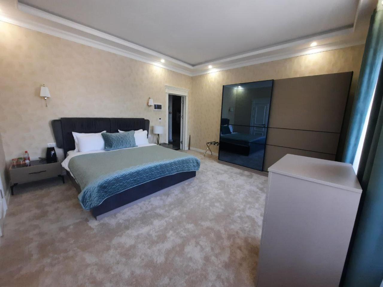 Al Madina Hotel סמרקנד מראה חיצוני תמונה
