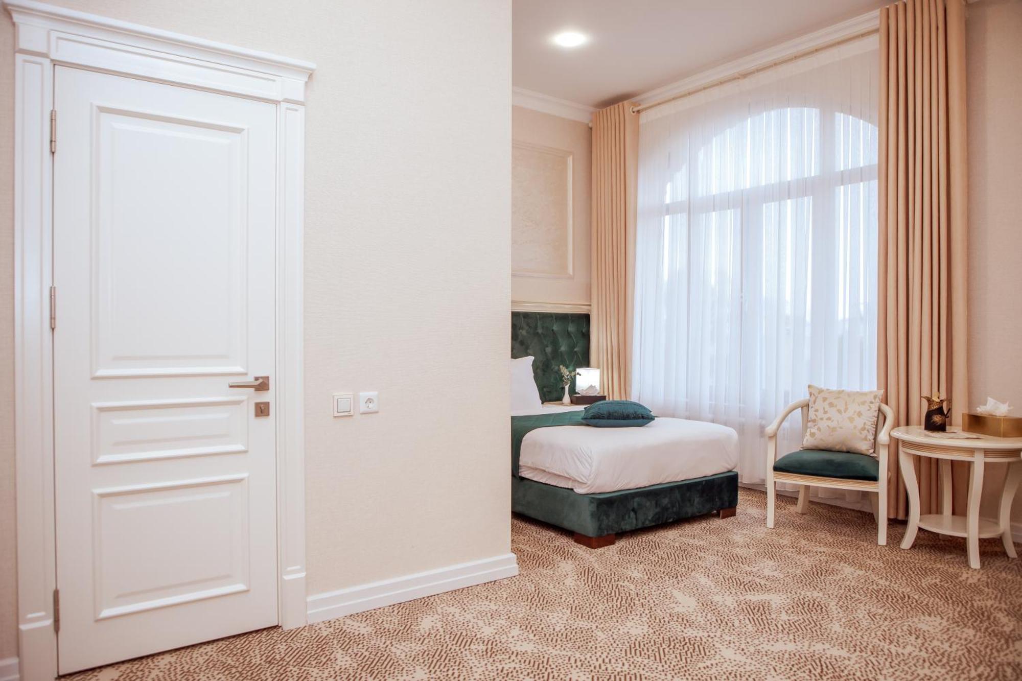 Al Madina Hotel סמרקנד מראה חיצוני תמונה